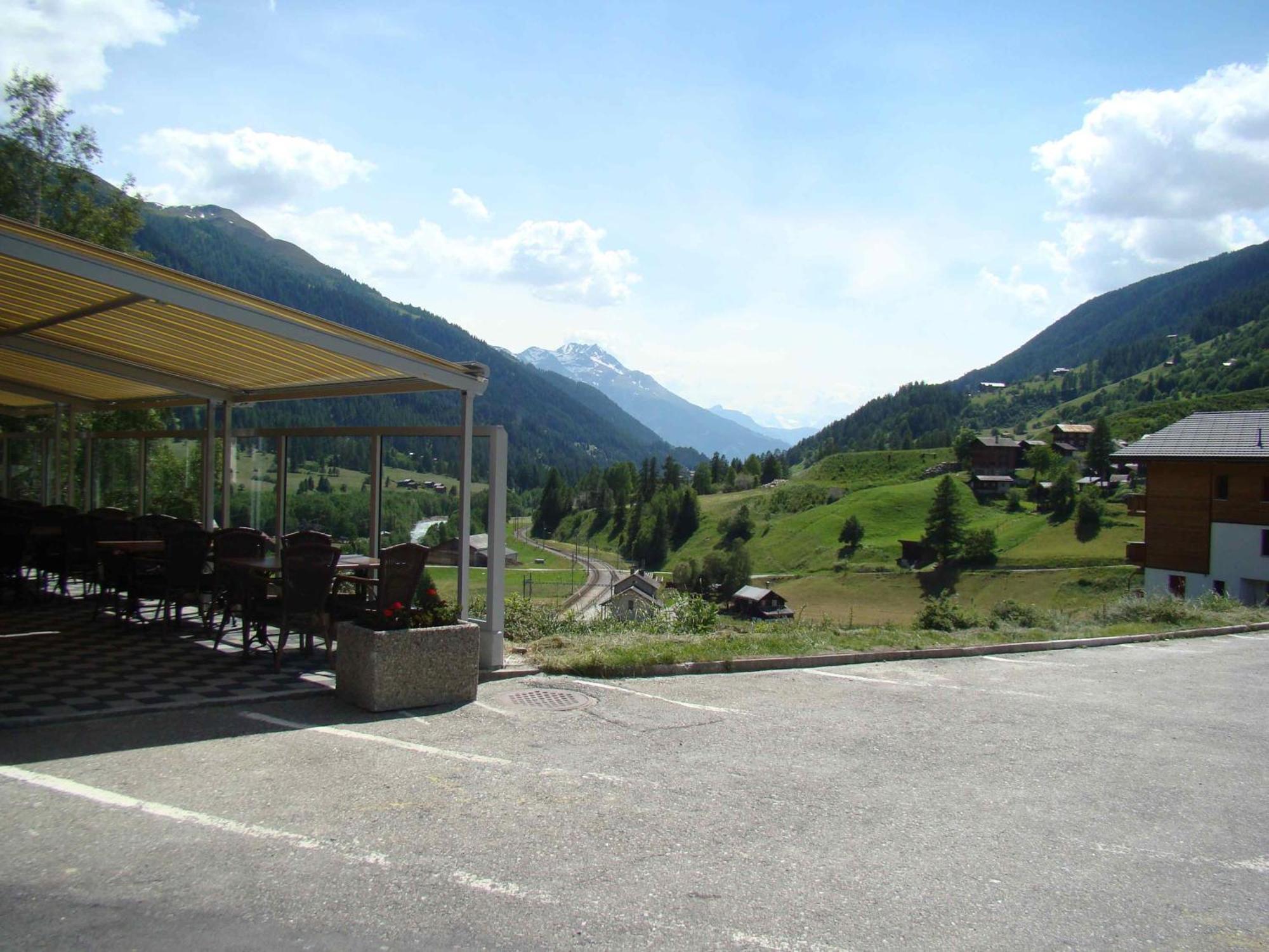 Hotel Weisshorn Goms Bagian luar foto