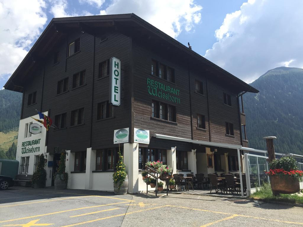 Hotel Weisshorn Goms Bagian luar foto