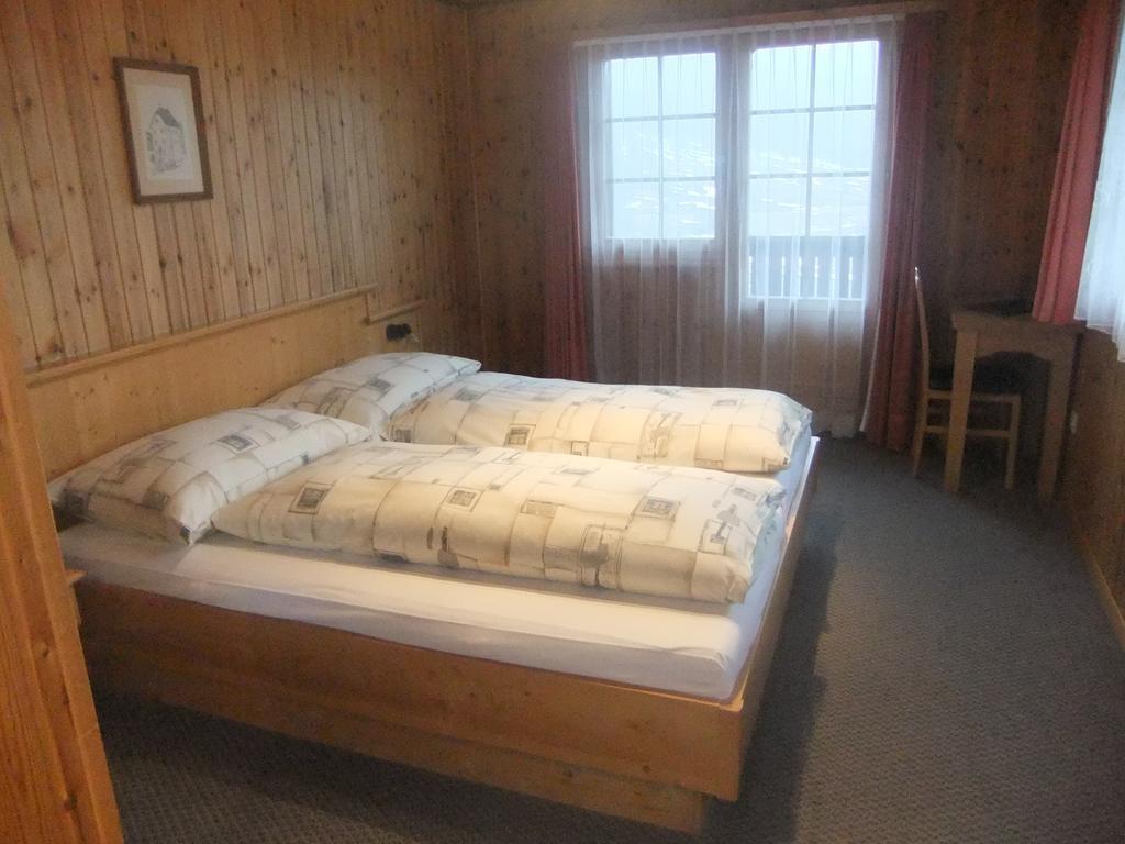 Hotel Weisshorn Goms Ruang foto